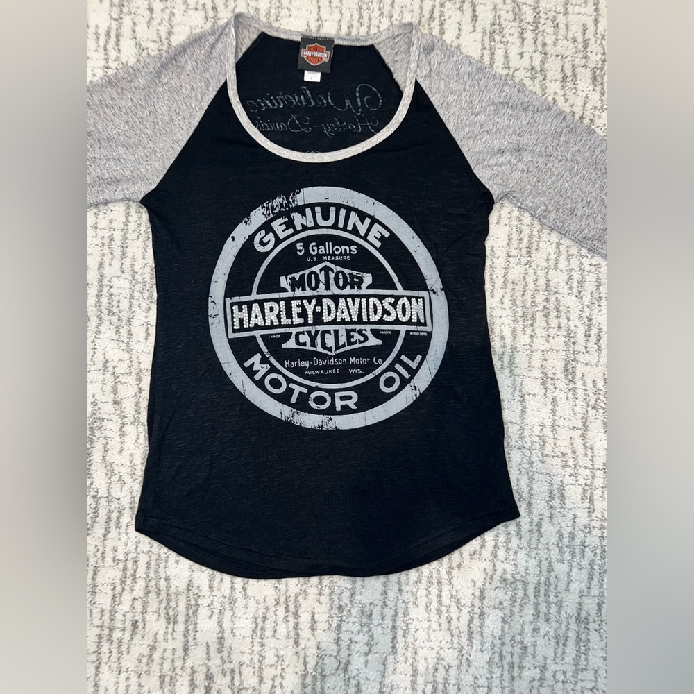 Harley-Davidson Black and Gray 3/4 length shirt never worn before